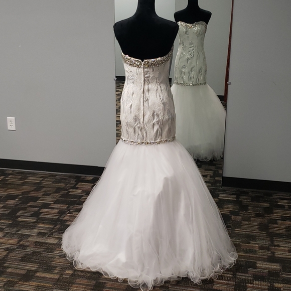 Blush,prom,white, strapless, mermaid, size 8 - Picture 8 of 14